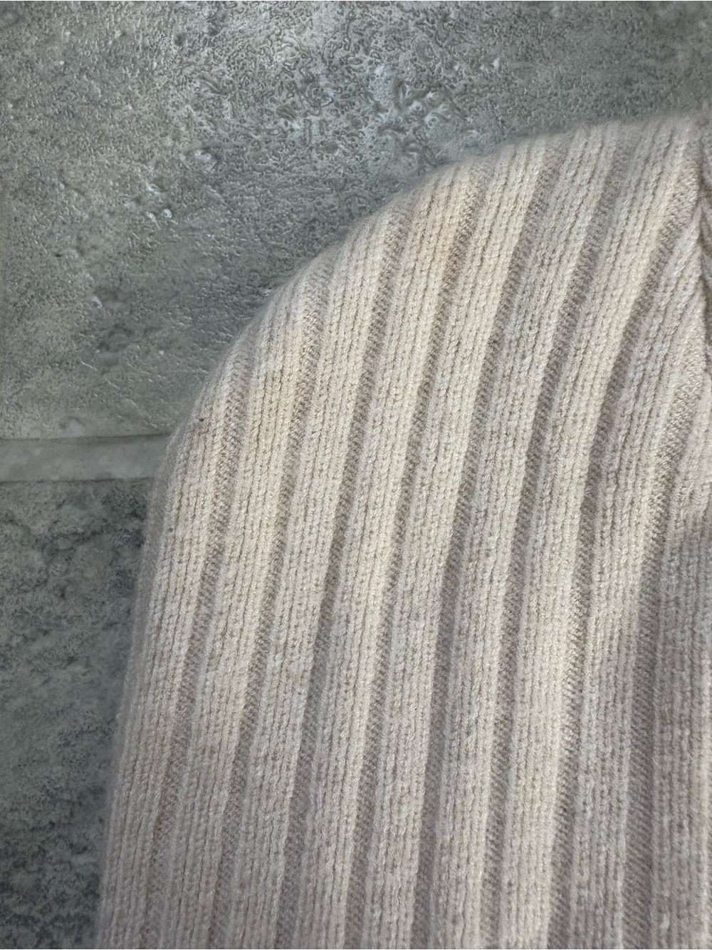 4 Piece Neutral Winter Set-3 Beanies+1 Headband - Picture 10 of 12